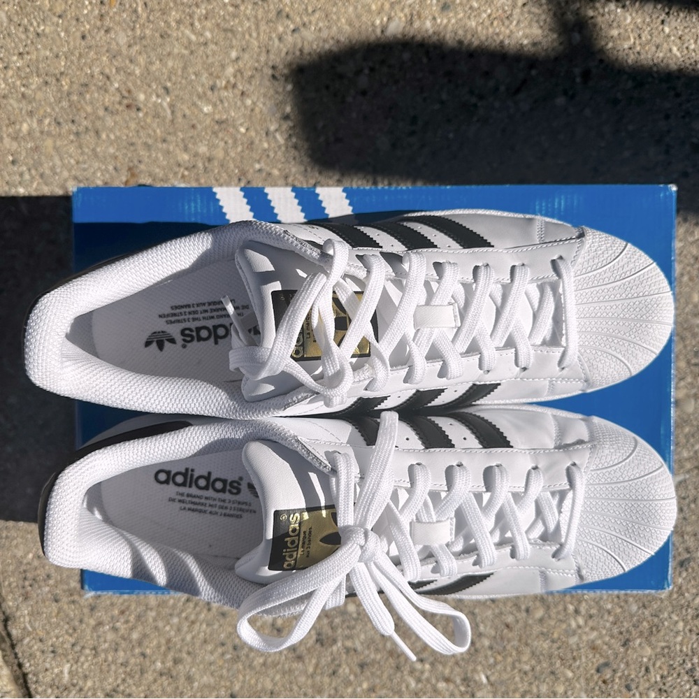 SOLD!!! Adidas Superstar Sneakers - White - Size 11 - Picture 7 of 14